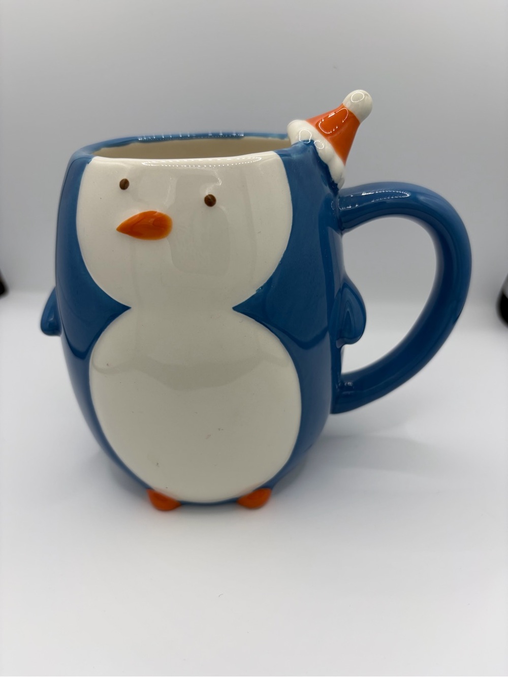 Target Holiday 2008 Be Merry Blue Pinguin Ceramic Mug with Orange Accents